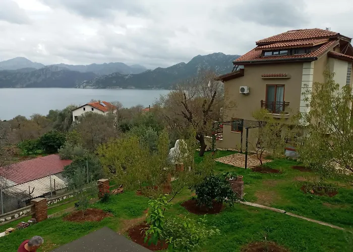 Almond Tatil Evi